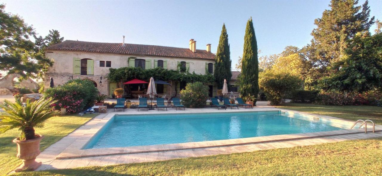 Le Mas Neuf 1752 Arles Exterior photo