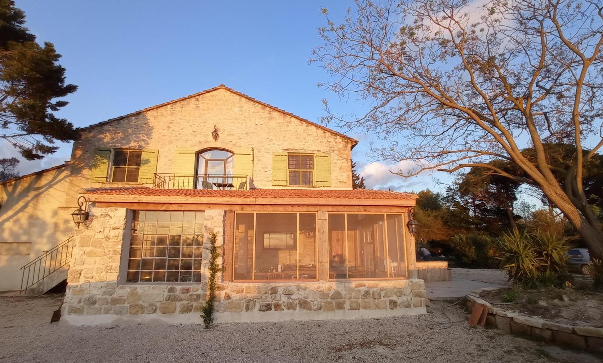 Le Mas Neuf 1752 Arles Exterior photo