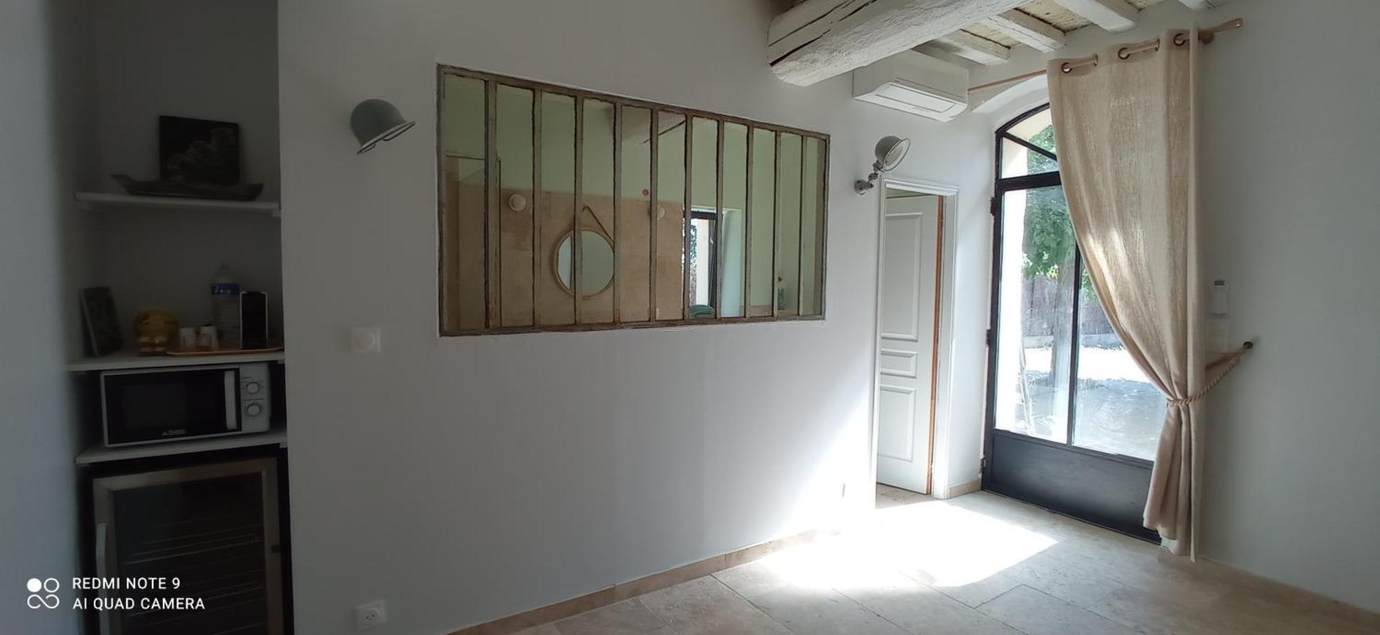 Le Mas Neuf 1752 Arles Room photo